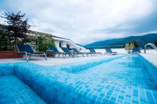 Regal Residence - 8