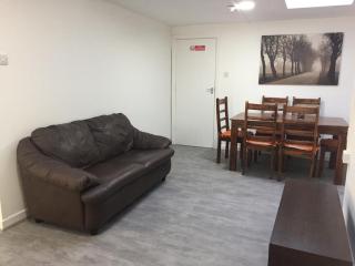Sama's Stylish Hotel Room 4 - Manchester - 2