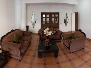 Hostal Casa Vieja - 1