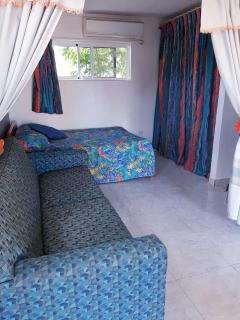 Tropical Studio Apartment - Palm-Eagle Beach - 7