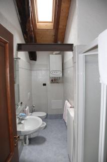 Hotel La Torre - Castiglione dʼIntelvi - 4