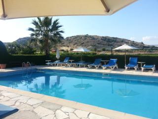 Ampelokipi Holiday Apartments - Pissouri - 9