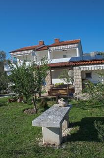 Apartments Punta - Seline - 9