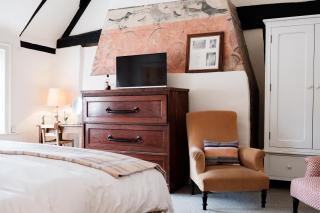 Bel and The Dragon-Odiham - Odiham - 8