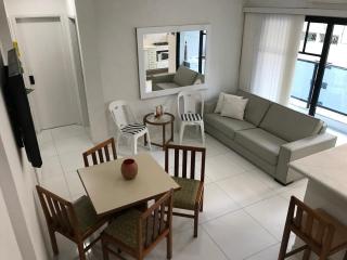 6 Flats Capitania Varan, Pitangueiras, wifi - Guarujá - 1