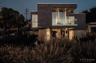 Designer Style Luxury MODERN 5 Star Salt Lake City - Salt Lake City - 5