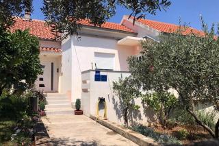 Apartments by the sea Lukoran (Ugljan) - 836 - 3