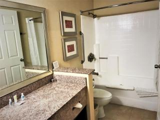 Comfort Inn & Suites Huntington Beach - Huntington Beach - 7