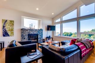Crescent Vue - 2
