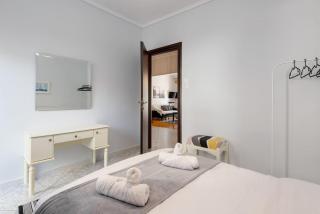 Upscale and Spacious 3BR Home - Thessalonique - 8