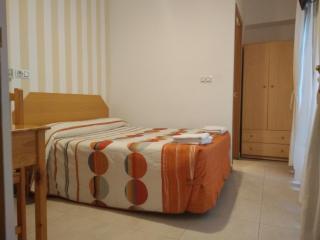 Pension Dominguez - Madrid - 8