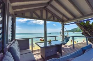 Le Nautique Beachfront Apartments - Anse Royale - 7