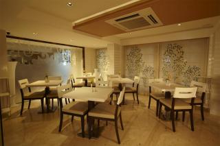 Hotel Bawa Continental - Bombay - 3