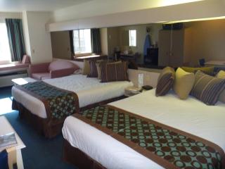 Quality Inn & Suites near NAS Fallon - Fallon - 3