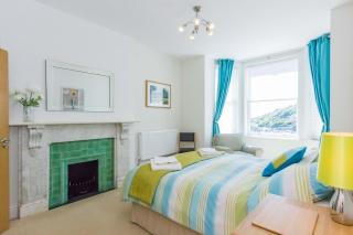 No 6 Hambrough House - Private Balcony and Sea View - 5