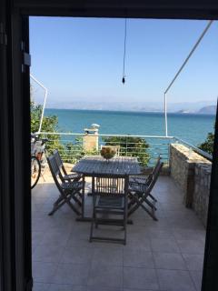 Seafront apartment ΙΙ in Kiveri, near Nafplion. - Kiveri - 0
