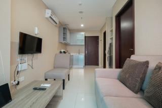 Cozy 1BR Brooklyn Alam Sutera Apartment By Travelio - 6