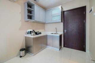 Cozy 1BR Brooklyn Alam Sutera Apartment By Travelio - 5