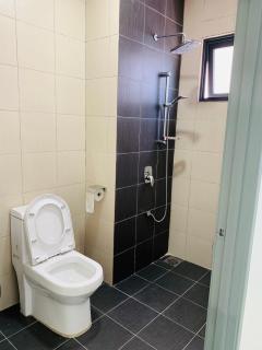Bandar 3 Bedroom Apartment - 7
