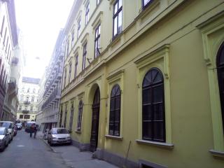 Operahouse Rooms - 1