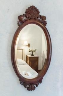 Ostra Menalon Luxury Suites - Kardharas - 1