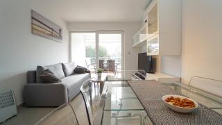 Apartment Sandy Beach Zambrattia - 1