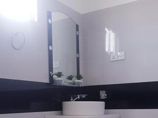 Blue Diamond Resort - 9