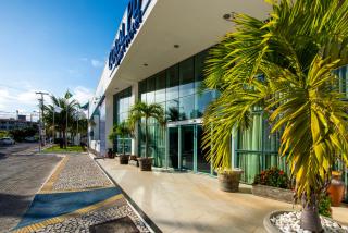 Coral Plaza Apart Hotel - 2