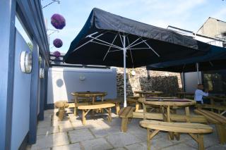 Rose and Crown Hotel - Carmarthen - 7