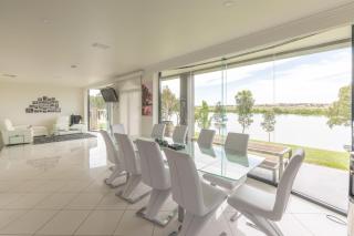 River Devine - White Sands - 3