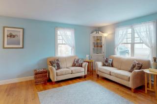 Winthrop Cottage - Oak Bluffs - 8