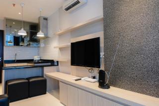Chic 1BR Brooklyn Alam Sutera Apartment near IKEA By Travelio - 4