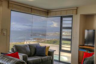 Royal Albatros - Gansbaai - 2