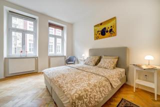 Grand Central Apartment - 2