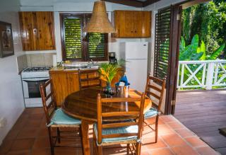 Stonefield Villa Resort - 9
