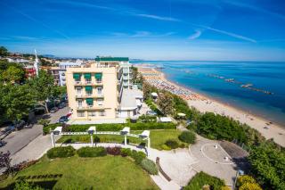 Hotel Adler - Gabicce Mare - 0