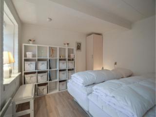 Three-Bedroom Holiday Home In Hojer - Højer - 1