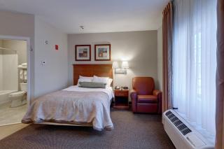 Candlewood Suites Enterprise by IHG - 3