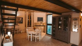 Hillary s Loft Charming Stone Apartment in Alghero Old Town - 4