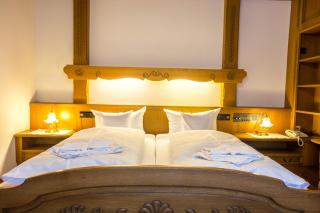 Hotel Hirsch - Bad Peterstal - 5