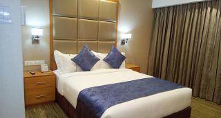 Days Hotel Dhaka - Dhaka - 8