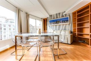 Luminous 2 Bedroom next to Sagrada Familia - 9