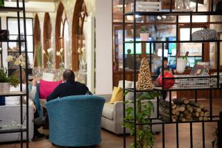 Chateau D'eau Hotel - 2