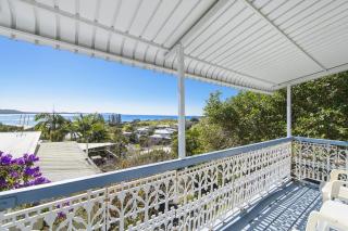 Whitecaps, 26 East Street - 3