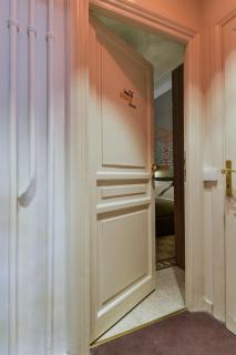 The Pope's Window - Rom - 3