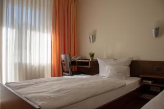 Hotel Restaurant Rothkopf - Euskirchen - 8