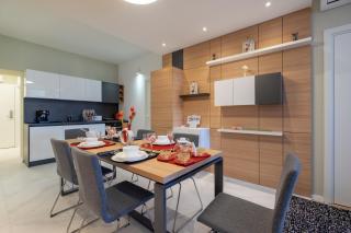 Vitosha Blvd Luxury 2-Bedroom, 2-Bathroom with Balcony - Sofía - 1
