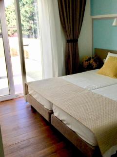 Amberyellowbnb - 4