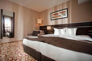 Platinum Hotel & Casino - 3