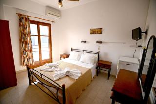 To Gefyraki Rooms - Agios Kirykos - 4